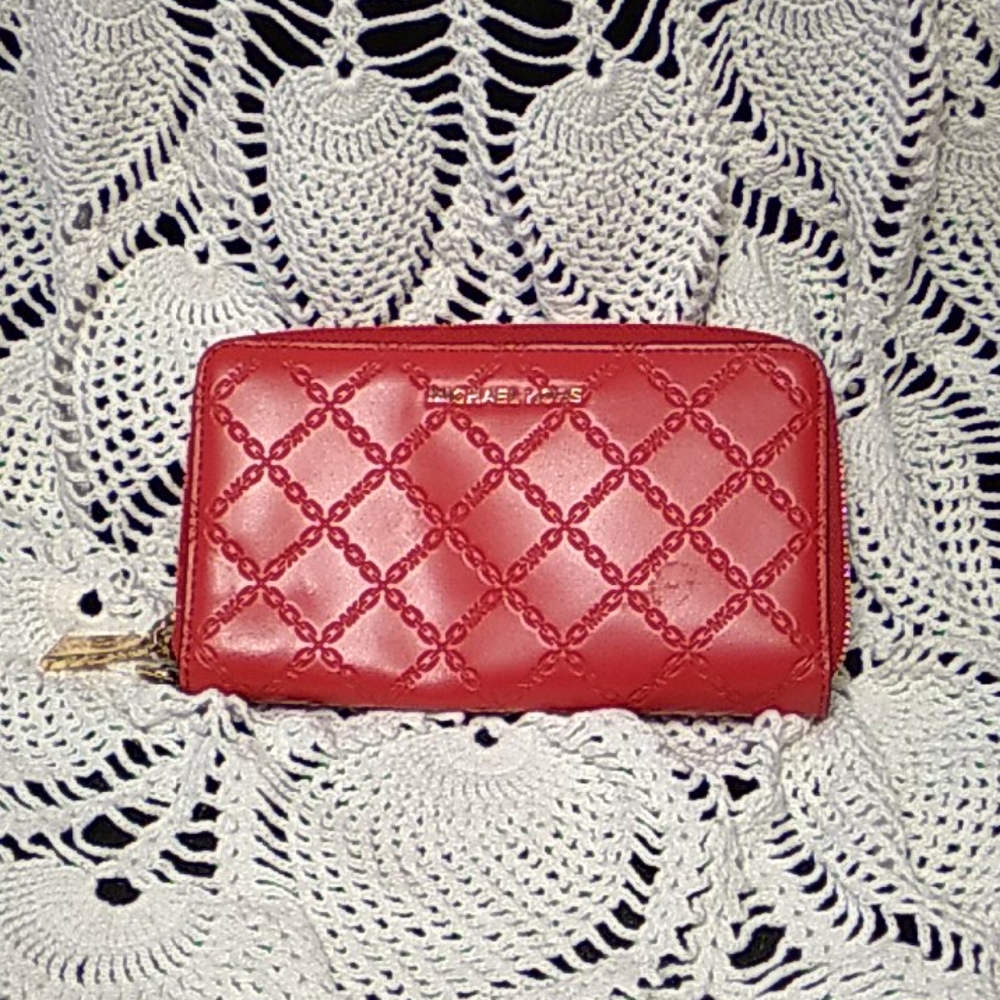 Michael Kors wallet/wristlet